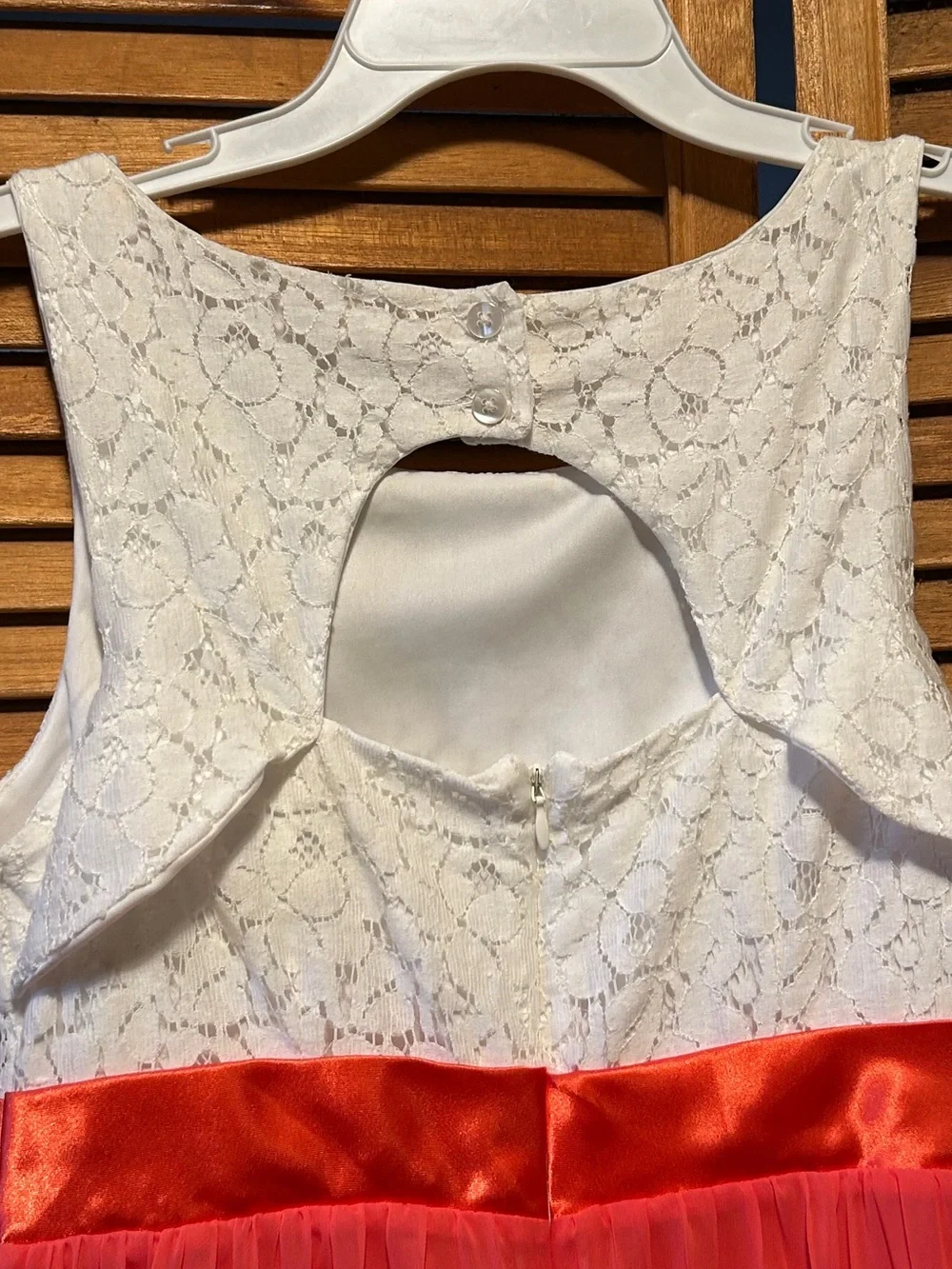 Emily West White Lace Top Coral-Pink Chiffon Bottom Sleeveless Party Dress